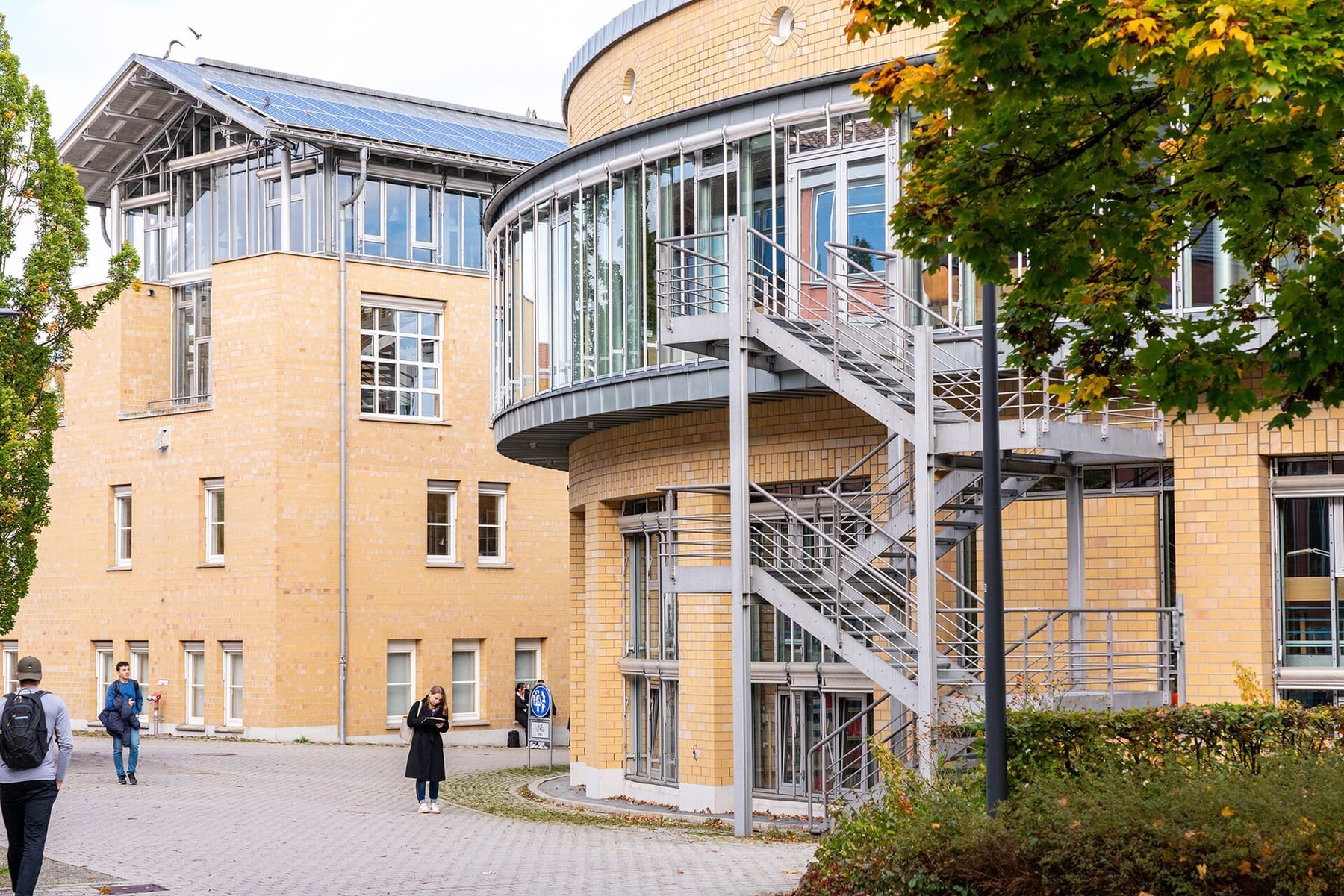 Campus Stadt, Gebäude B1 und B2 (photograph from the Wikimedia Commons category Hochschule Biberach)