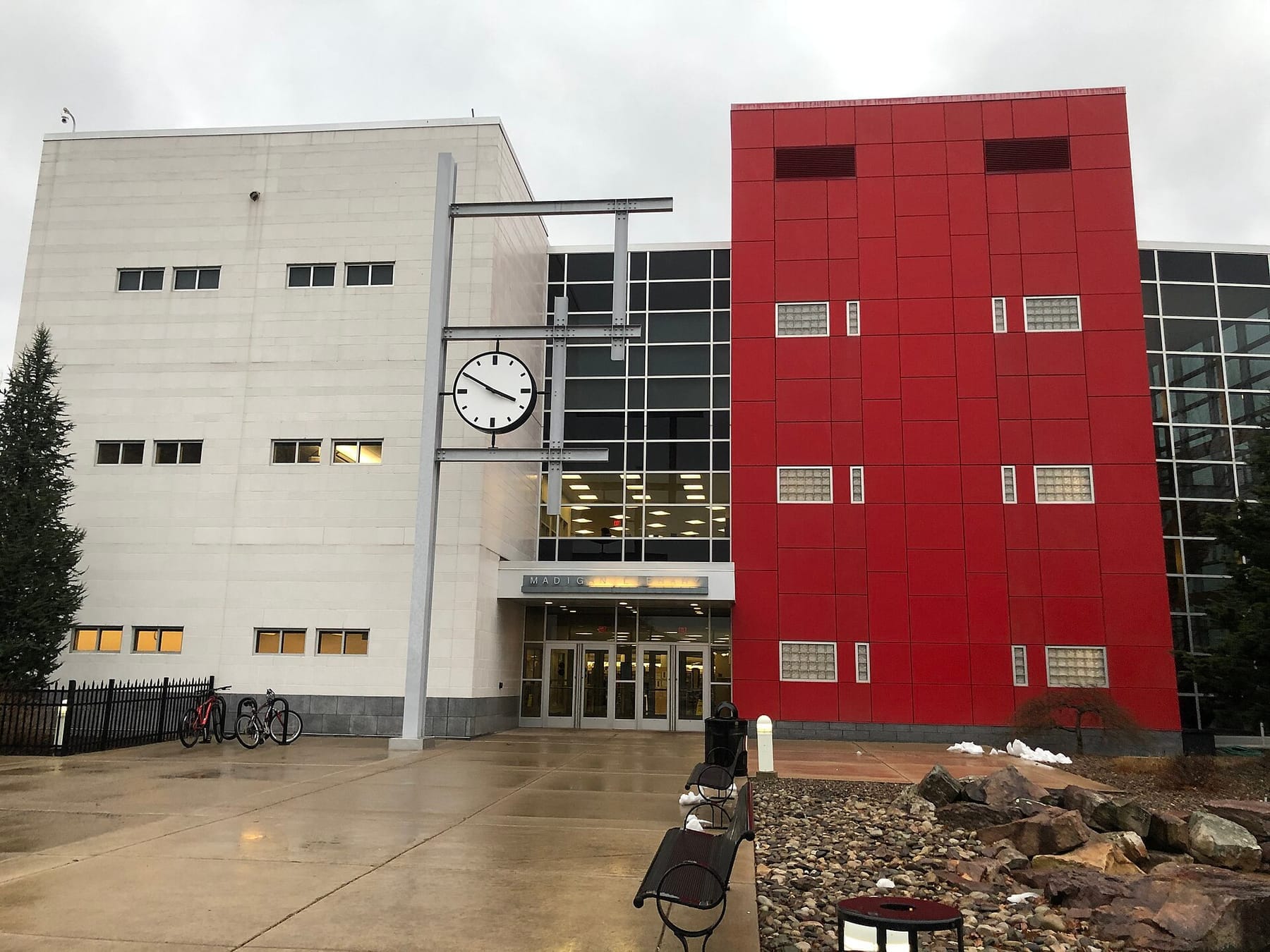 Madigan Library 2019 (photograph from the Wikimedia Commons category Pennsylvania College of Technology)