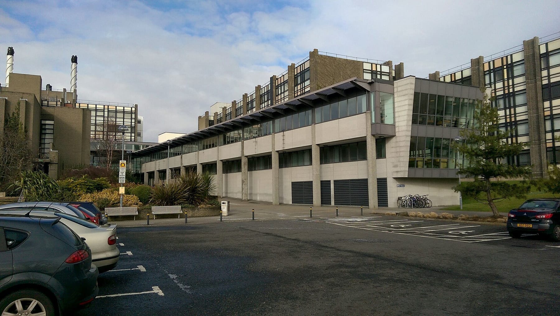 Ulster University Jordanstown Library Exterior (photograph from the Wikimedia Commons category University of Ulster)