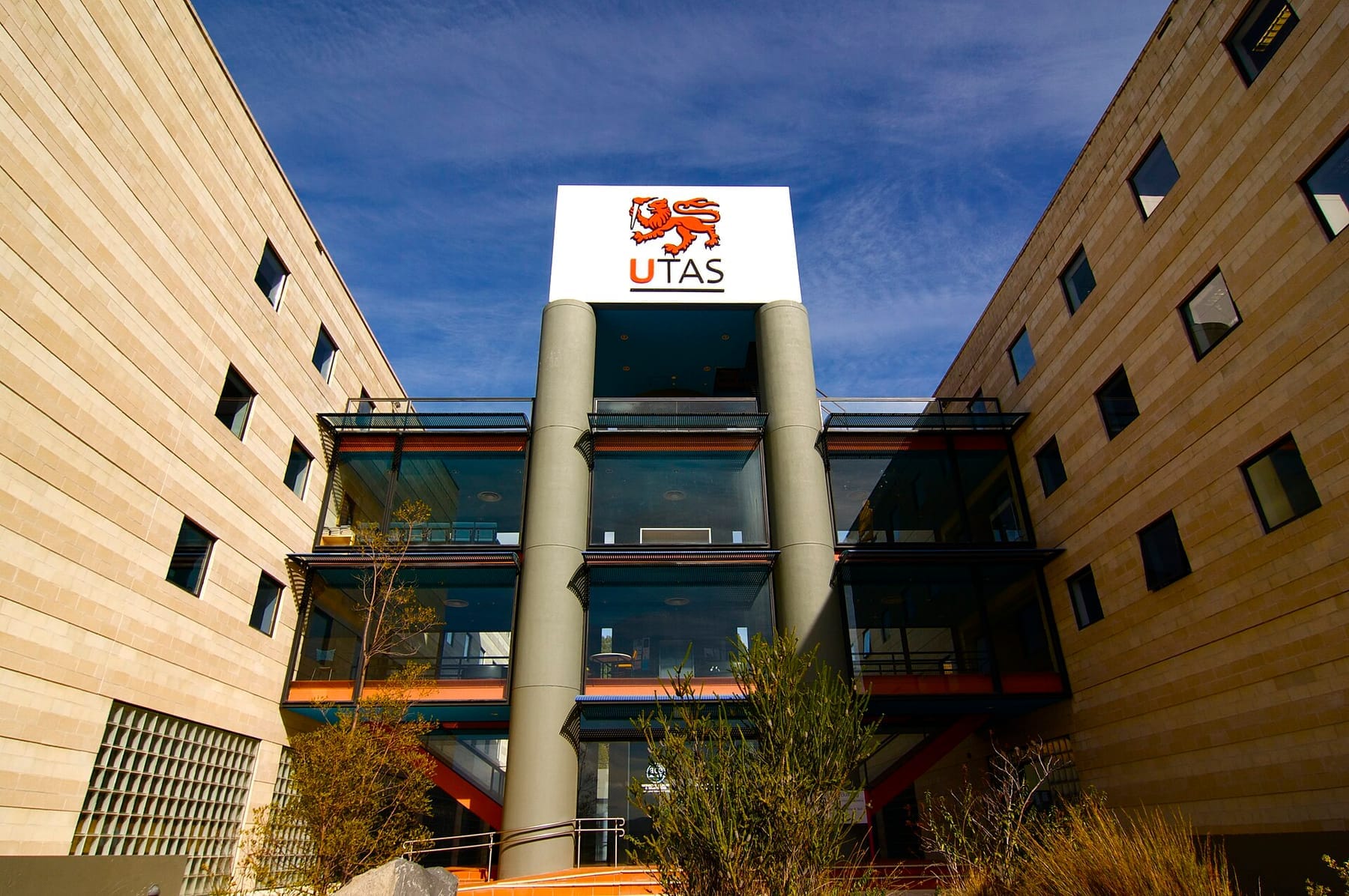 UTAS Centenary Building (photograph from the Wikimedia Commons category University of Tasmania)